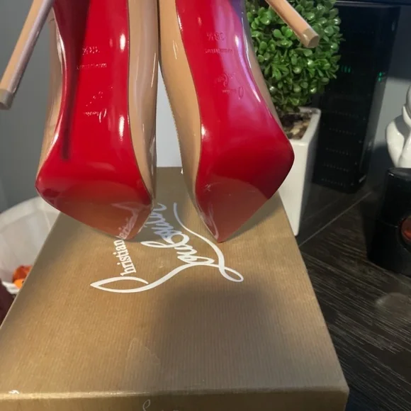 Red Bottom So Kate 120mm Punps - Picture 5 of 7